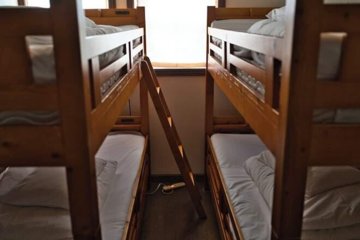 Värdeförvaringsskåp på rummet, gratis wi-fi och sängkläder