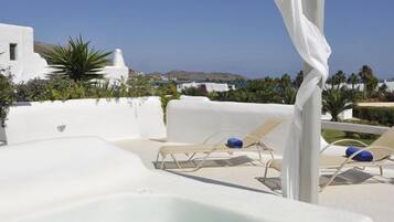 Villa Executive, idromassaggio, vista mare | Terrazza/patio
