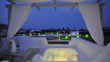 Villa Executive, idromassaggio, vista mare | Terrazza/patio