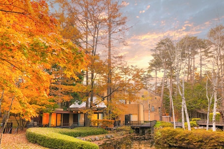 Exterior. Forest Village