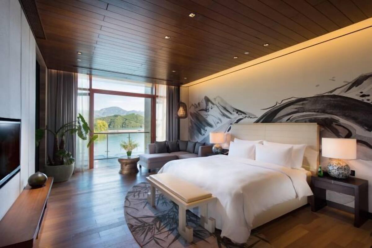 1 bedroom, minibar, in-room safe, individually decorated