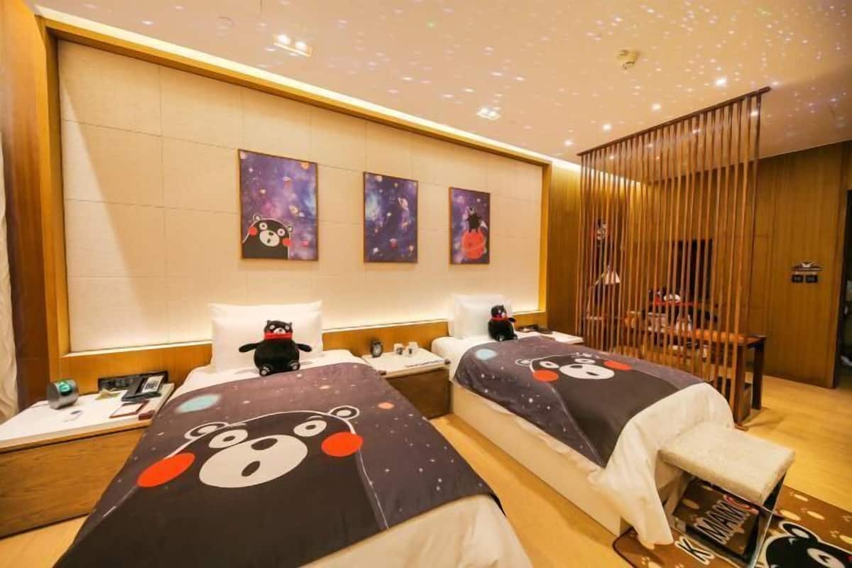 1 bedroom, minibar, in-room safe, individually decorated
