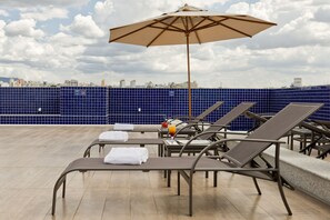 Rooftop pool - (Belo Horizonte)