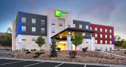 Holiday Inn Express & Suites Price by IHG