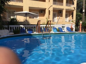 Pool - Almyra Apartments & Studios (Corfu)