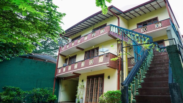 Exterior - OYO 433 Paradise Resort (Kandy)