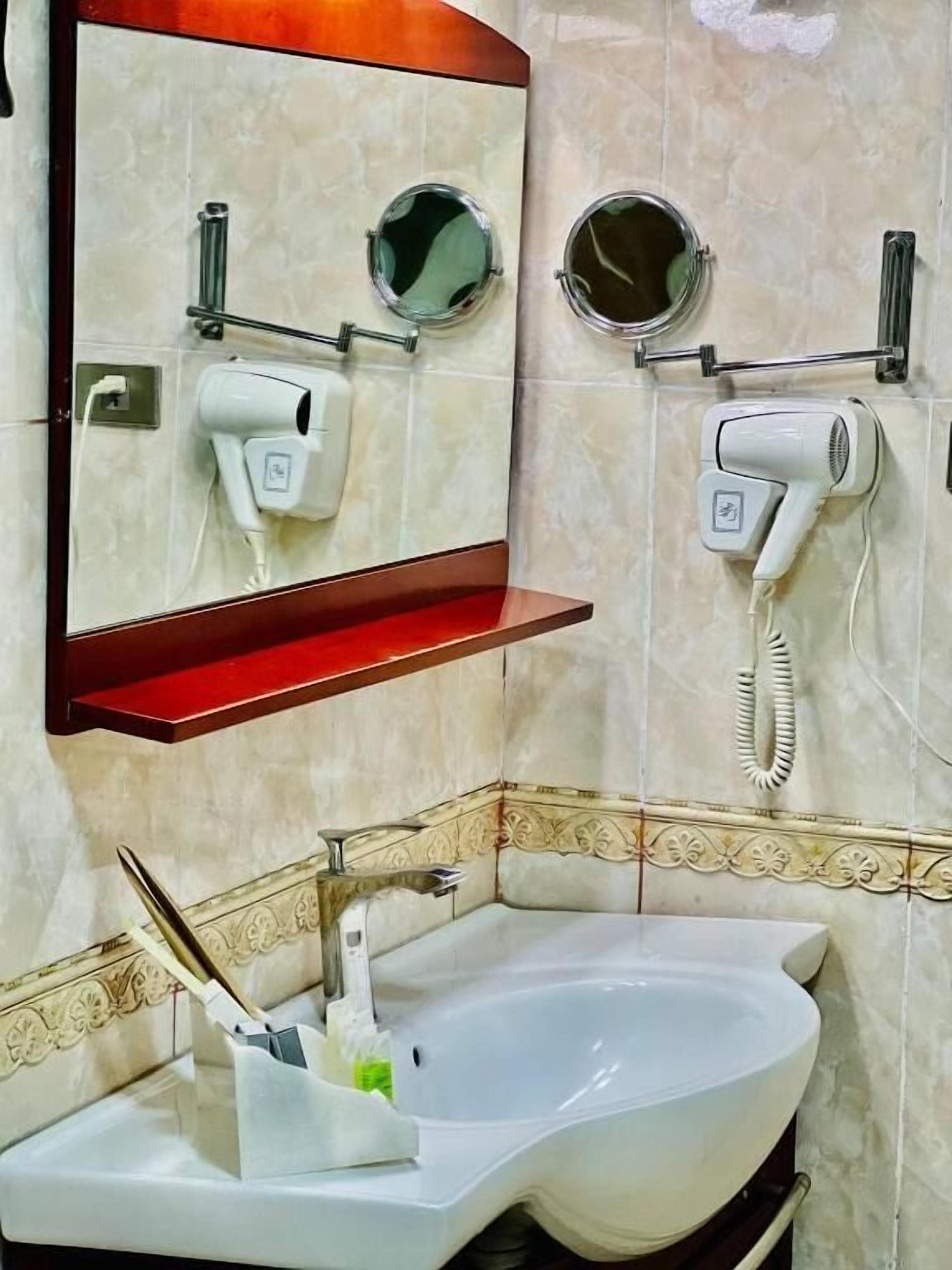 Foto - Base Ethiopia International Hotel