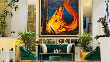 Sala de estar en el lobby