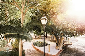 Exterior - RVHotels Broquetas Spa Termal (Caldes de Montbui)