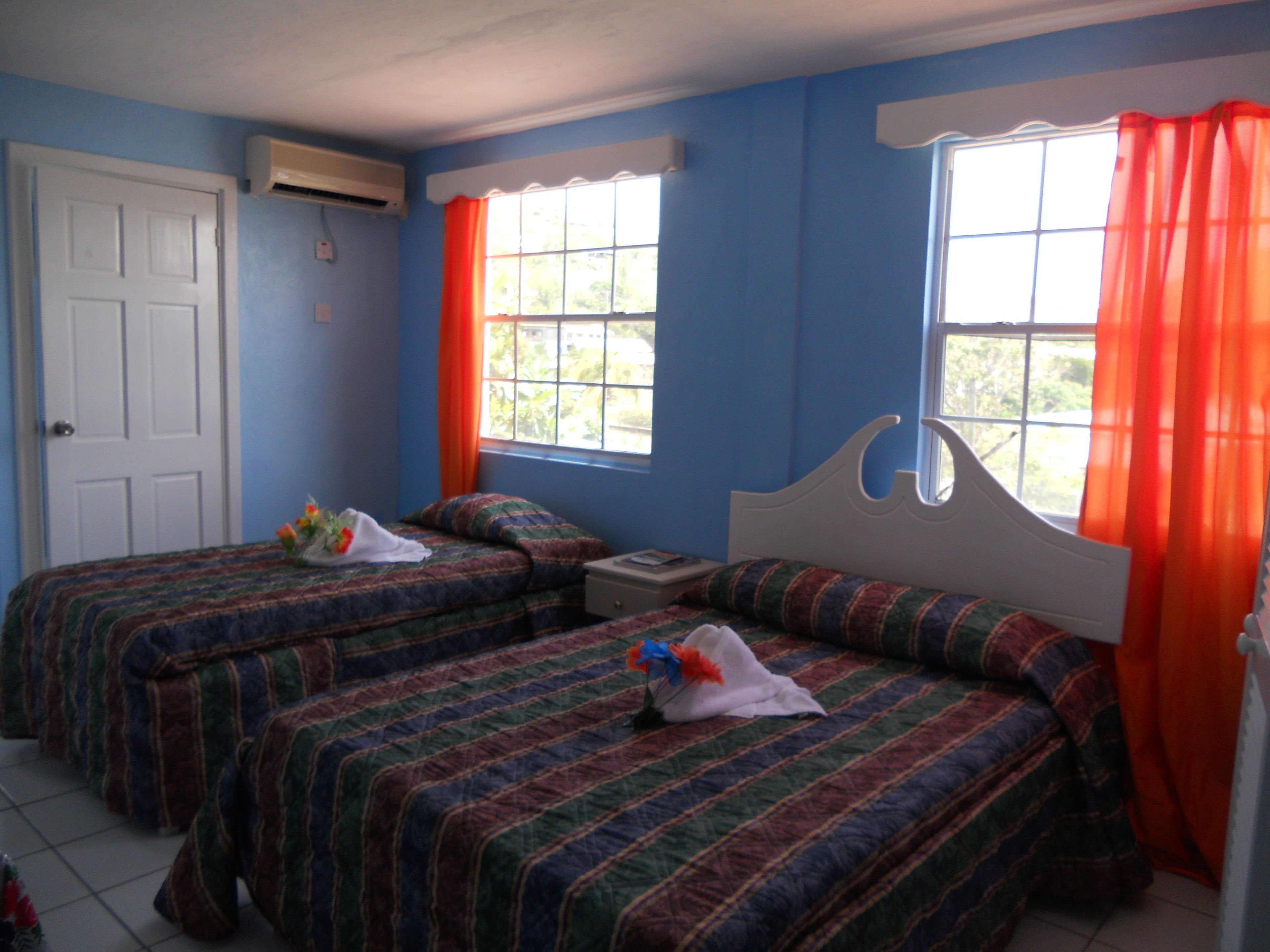 216 | Individually furnished, laptop workspace, blackout drapes