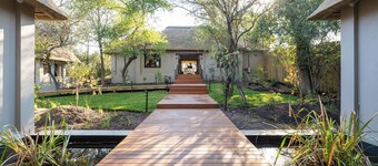 Simbambili Game Lodge