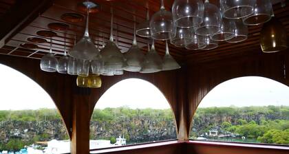 Hotel Castro Galapagos