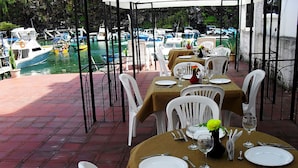 Unclassified image, 3 of 63, button - Hotel Castro Galapagos (Puerto Ayora)