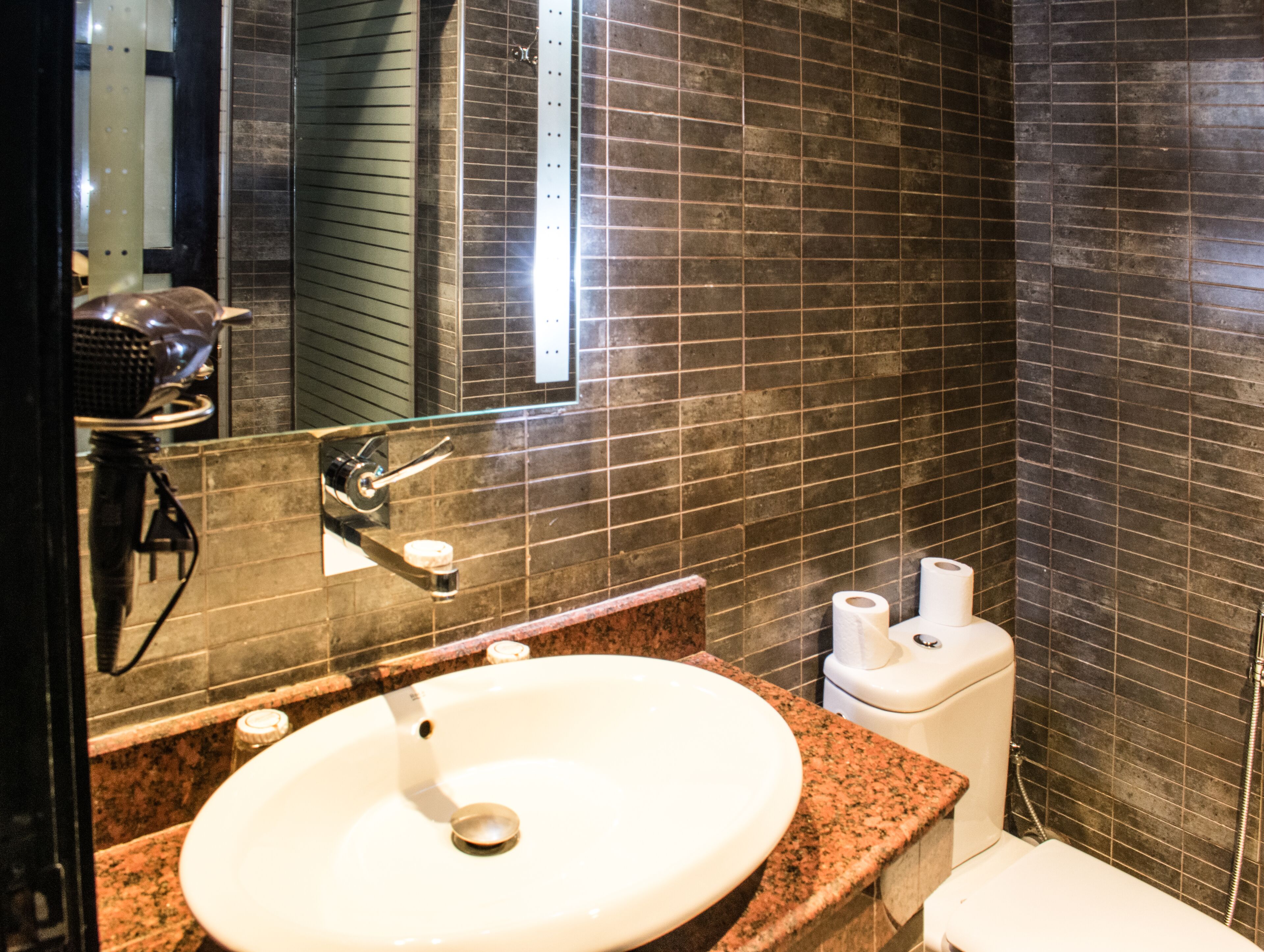 standard triple room, private bathroom | bathroom | shower, free toiletries, hair dryer, bidet