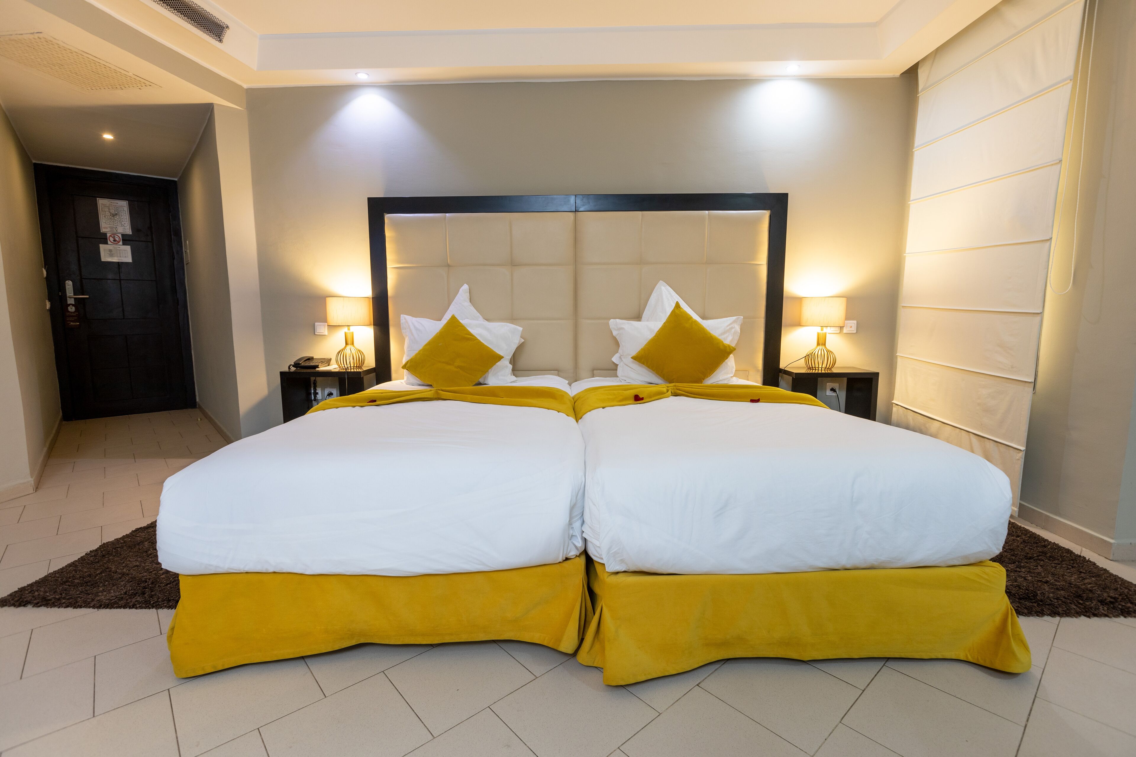 junior suite, private bathroom | 1 bedroom, premium bedding, minibar, in-room safe