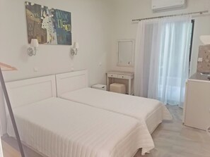 Literie de qualité supérieure, bureau, chambres insonorisées