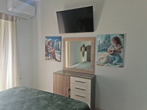 أغطية فراش متميزة ومكتب وتجهيزات عازلة للصوت وواي فاي مجانًا