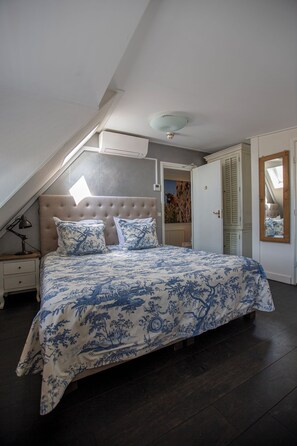 Standard-Doppelzimmer | Hochwertige Bettwaren, Daunenbettdecken, individuell dekoriert