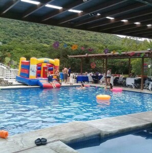 2 outdoor pools, pool loungers - Hotel Chapala Country (Chapala)