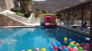 Birthday party area