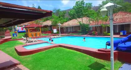 Hotel Chapala Country