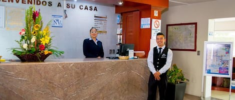 Check-in/check-out kiosk