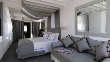 Standard Double Room | Down comforters, in-room safe, individually decorated