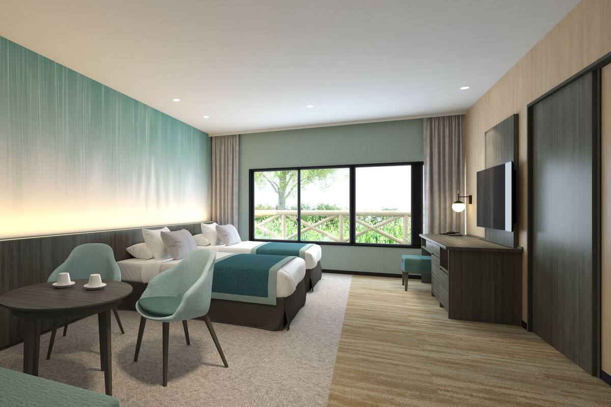 Habitación cuádruple, para no fumadores (East Wing) | Caja de seguridad en la habitación, wifi gratis y ropa de cama