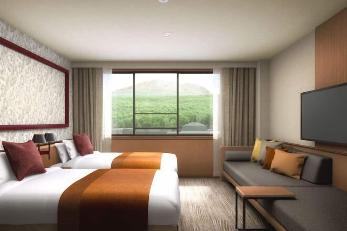 In-room safe, free WiFi, bed sheets
