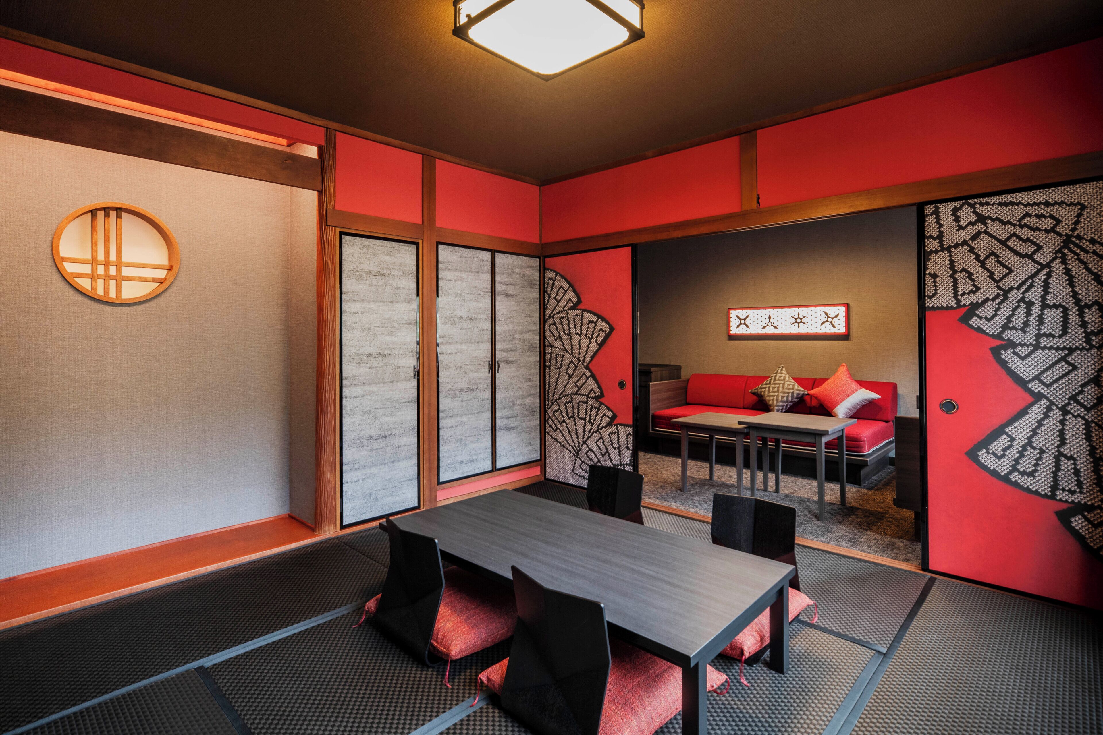 East Wing Ninja Family Room | In-room safe, free WiFi, bed sheets