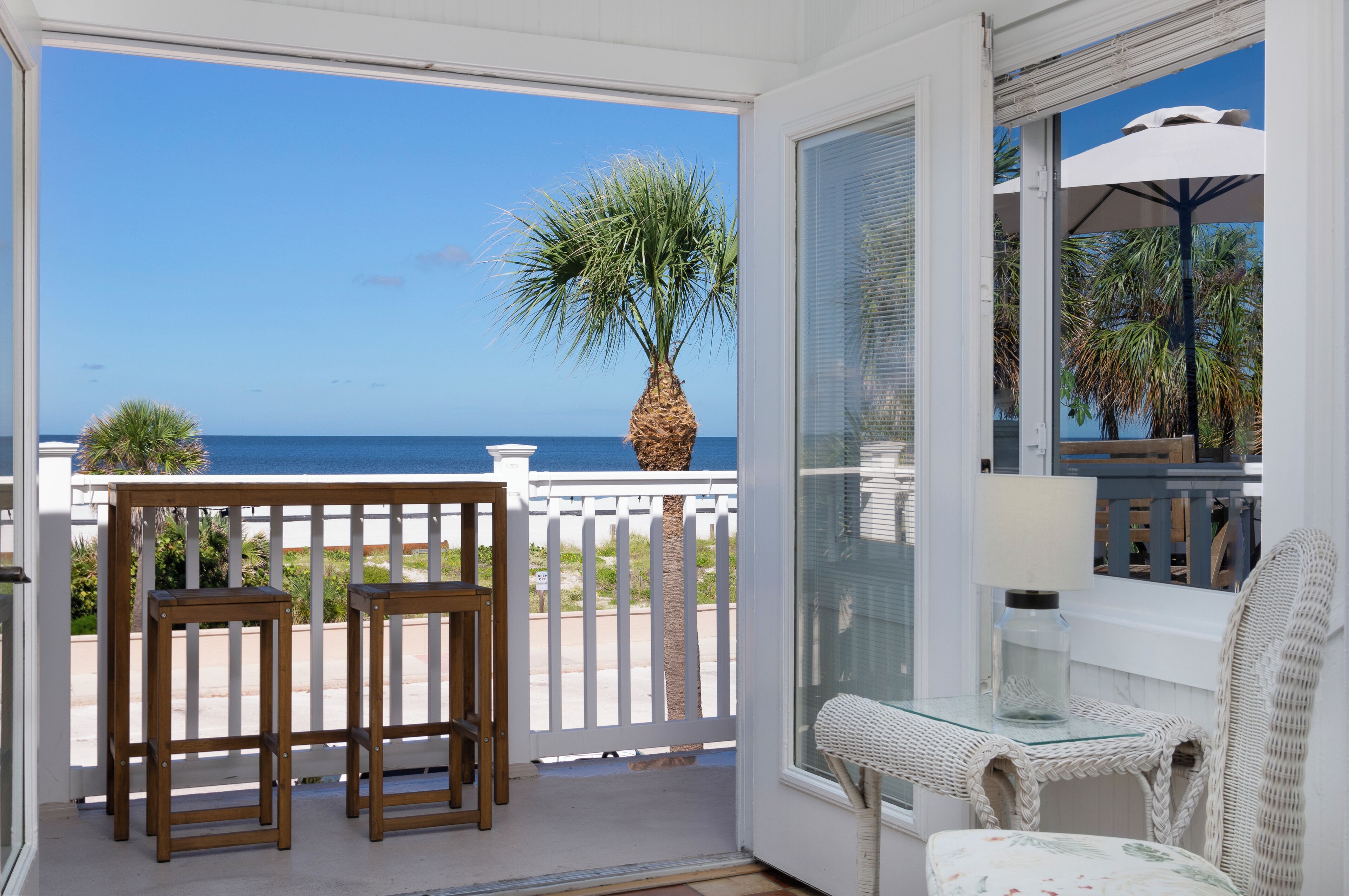 ซูพีเรียอพาร์ทเมนท์, 2 ห้องนอน, ใช้สระว่ายน้ำได้, วิวชายหาด (One Bath) | วิวจากห้องพัก