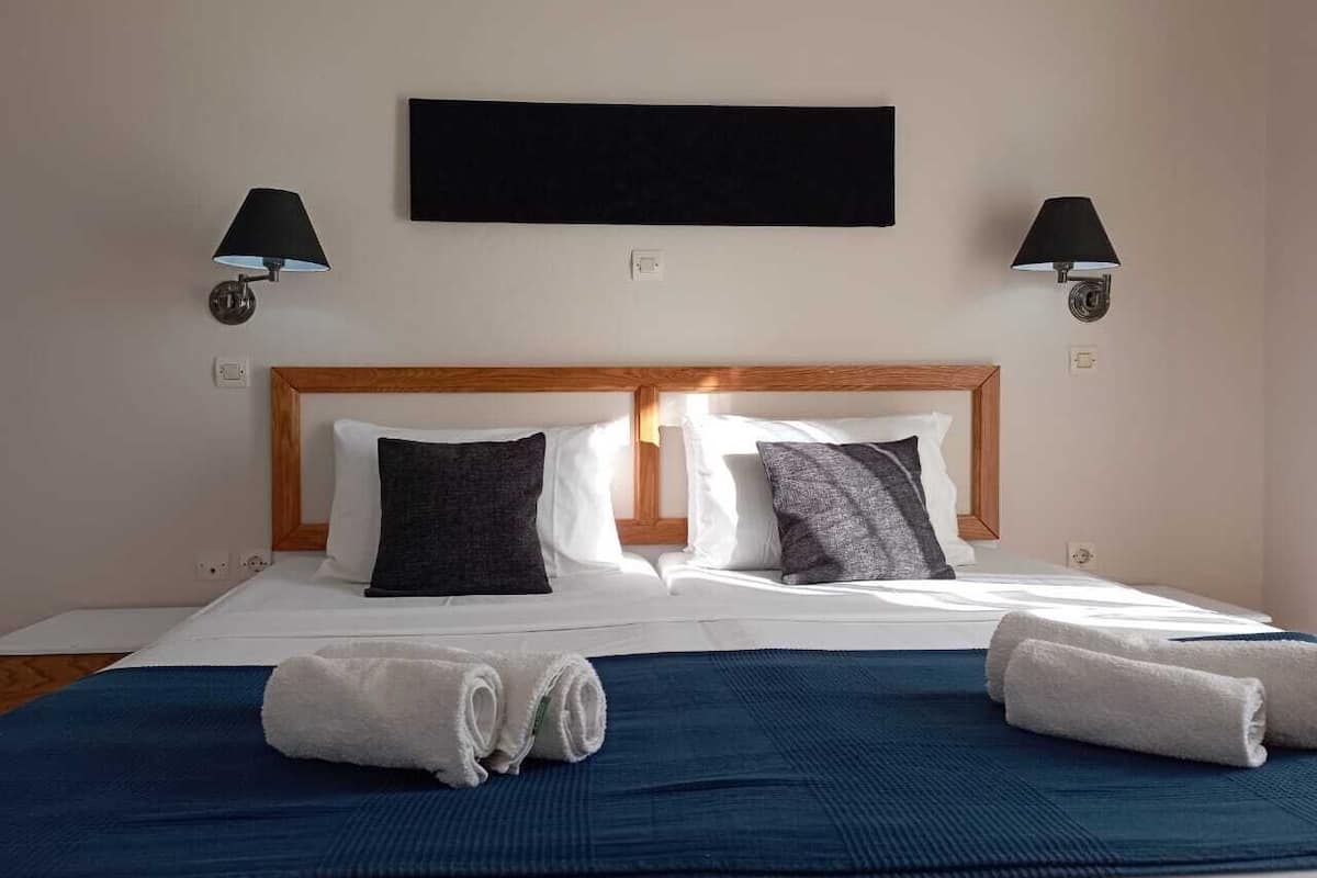 In-room safe, free cots/infant beds, free WiFi, bed sheets
