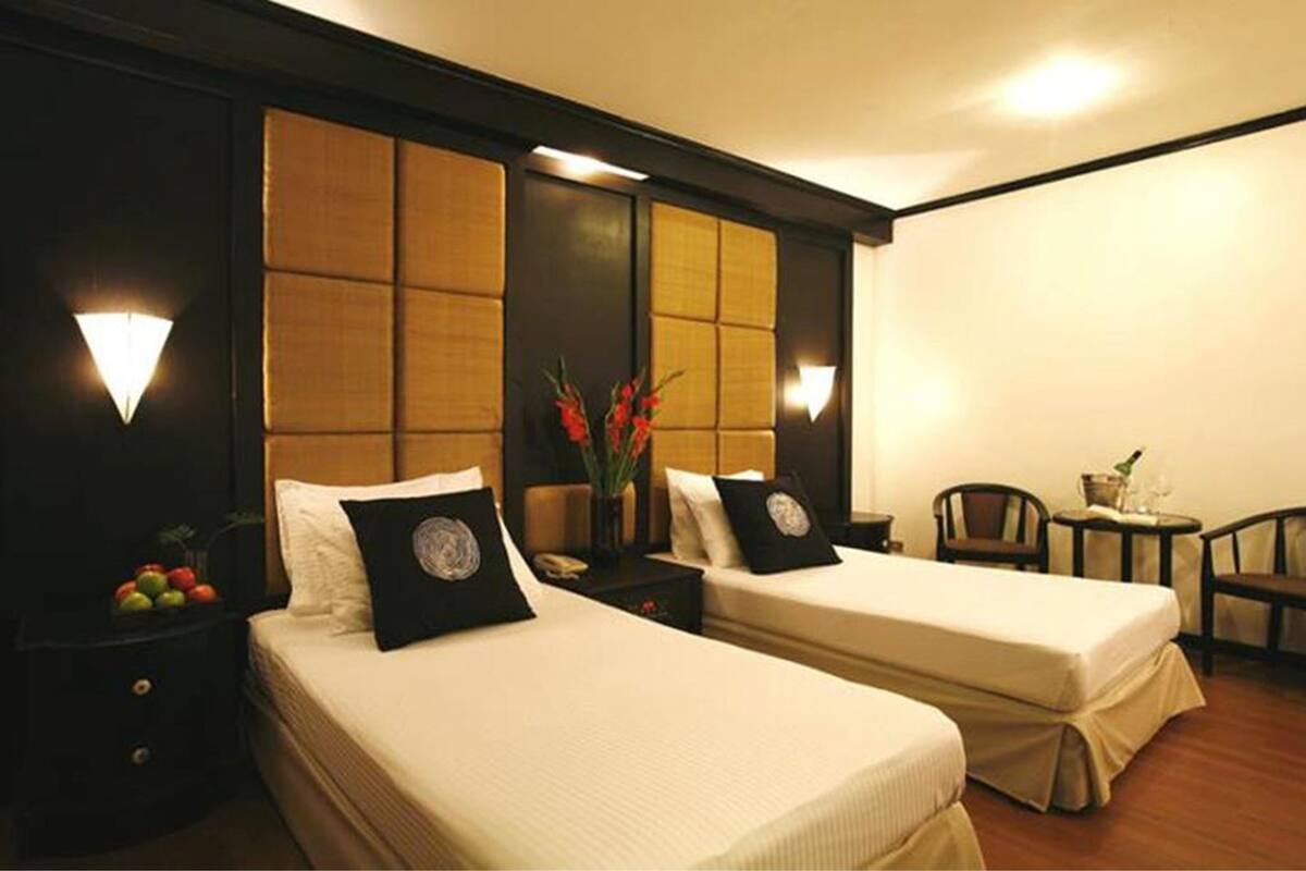 Deluxe Twin Room | Desk, rollaway beds (surcharge), WiFi (free)