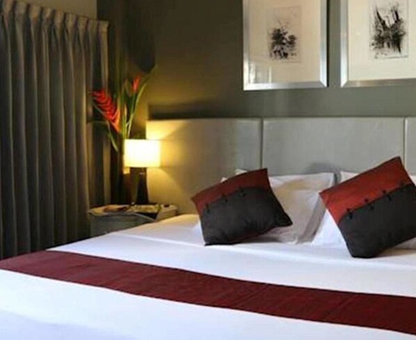 Unclassified image, 1 of 23, button - Regent Park Hotel (Phnom Penh)
