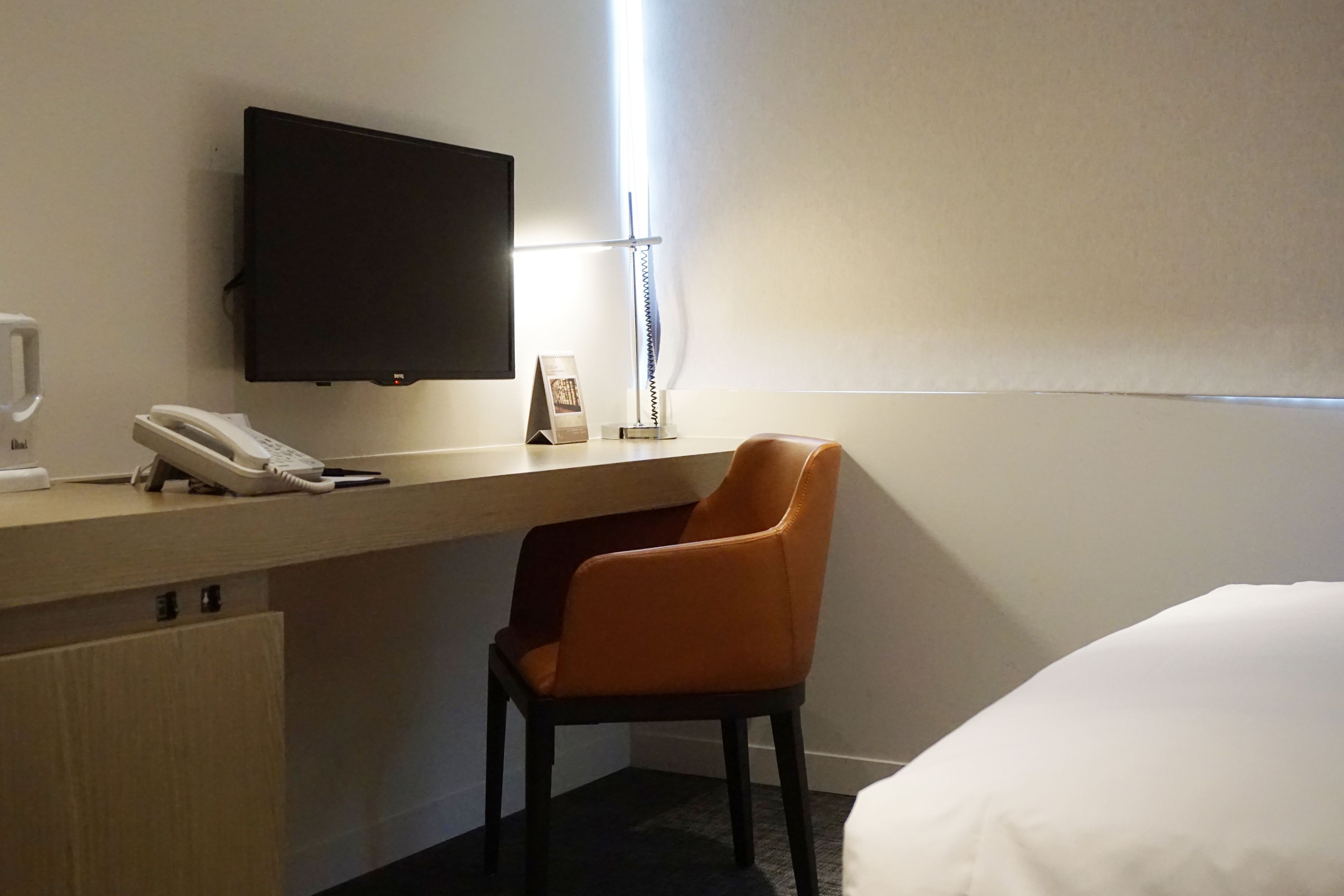 standard double room | 1 bedroom, down duvets, in-room safe, desk