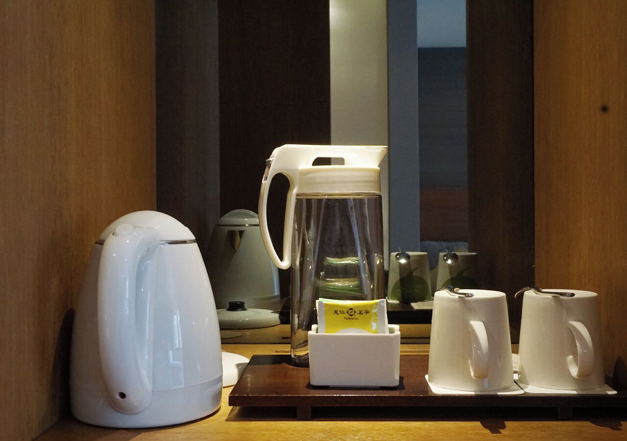 1 bedroom, down duvets, in-room safe, desk