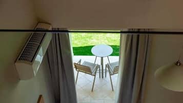 1 chambre, coffres-forts dans les chambres, fer et planche Ă repasser