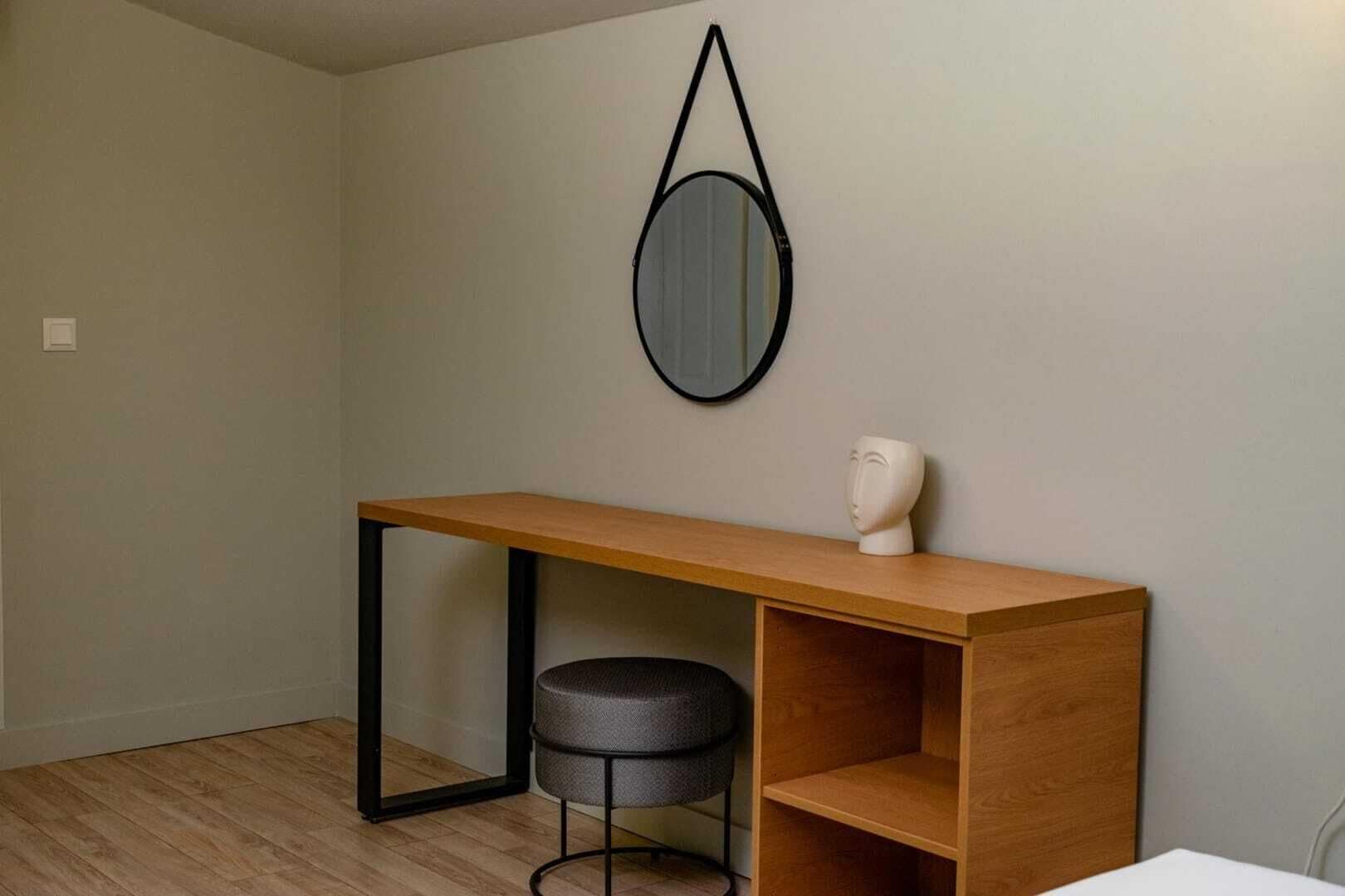 suite (2 levels) | 1 bedroom, in-room safe, iron/ironing board, wifi