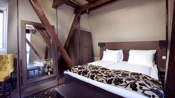 Superior Double Room | Premium bedding, pillow-top beds, iron/ironing board, free WiFi