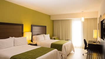 Kamar Standar, 2 Tempat Tidur Queen, pemandangan kota | Pemandangan dari kamar