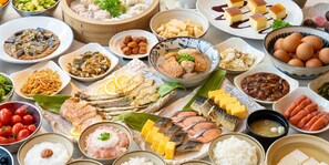 Daily buffet breakfast (JPY 2500 per person) - ibis Styles Sapporo (Sapporo)