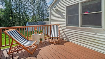 Design Studio | Balcony