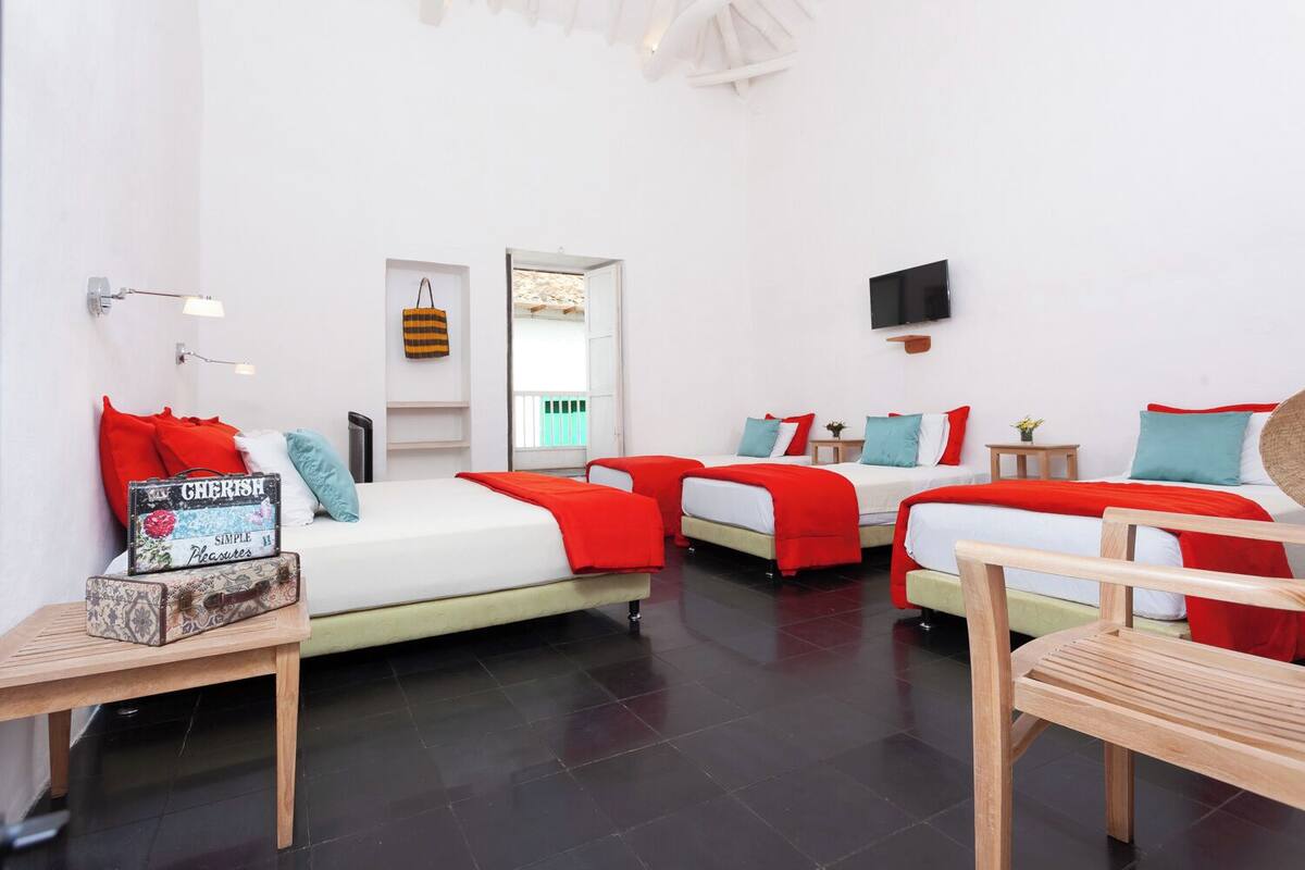 family room | premium bedding, in-room safe, iron/ironing board, free wifi