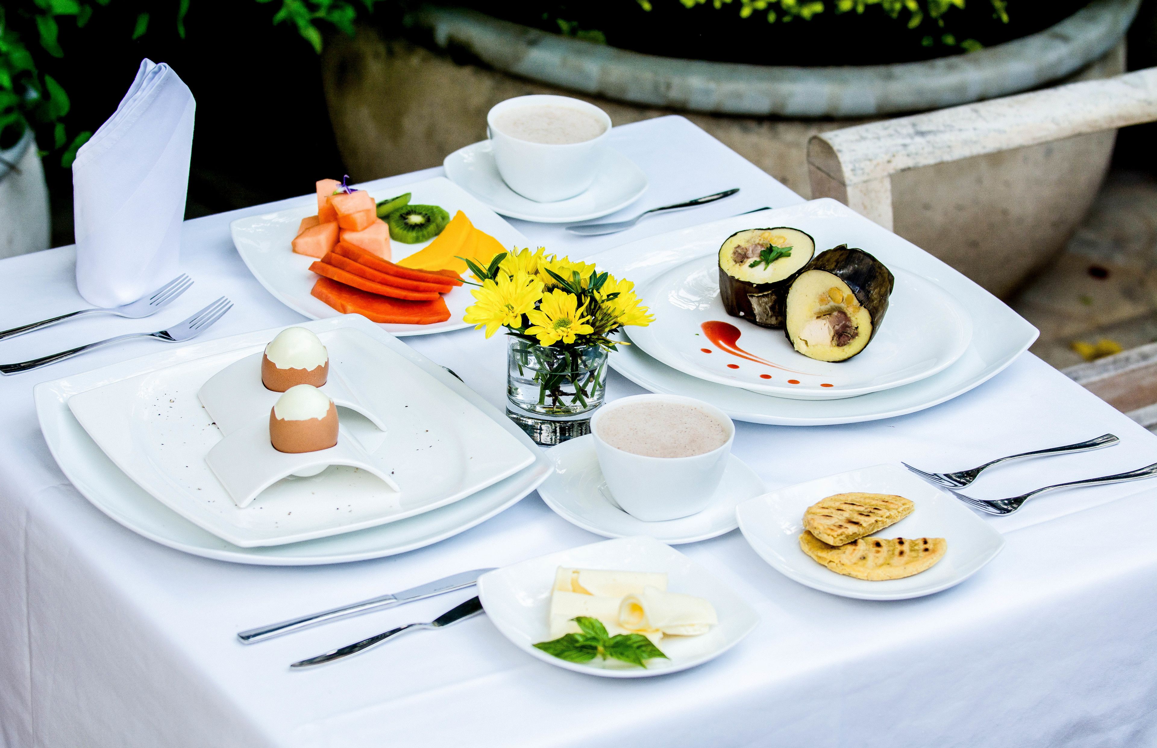 daily english breakfast (cop 30000 per person)