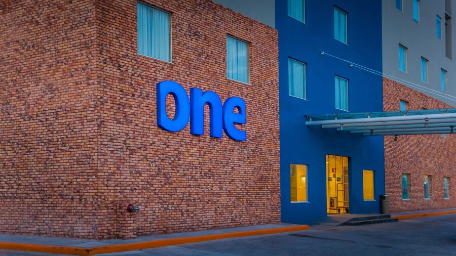 One Monclova Hotel