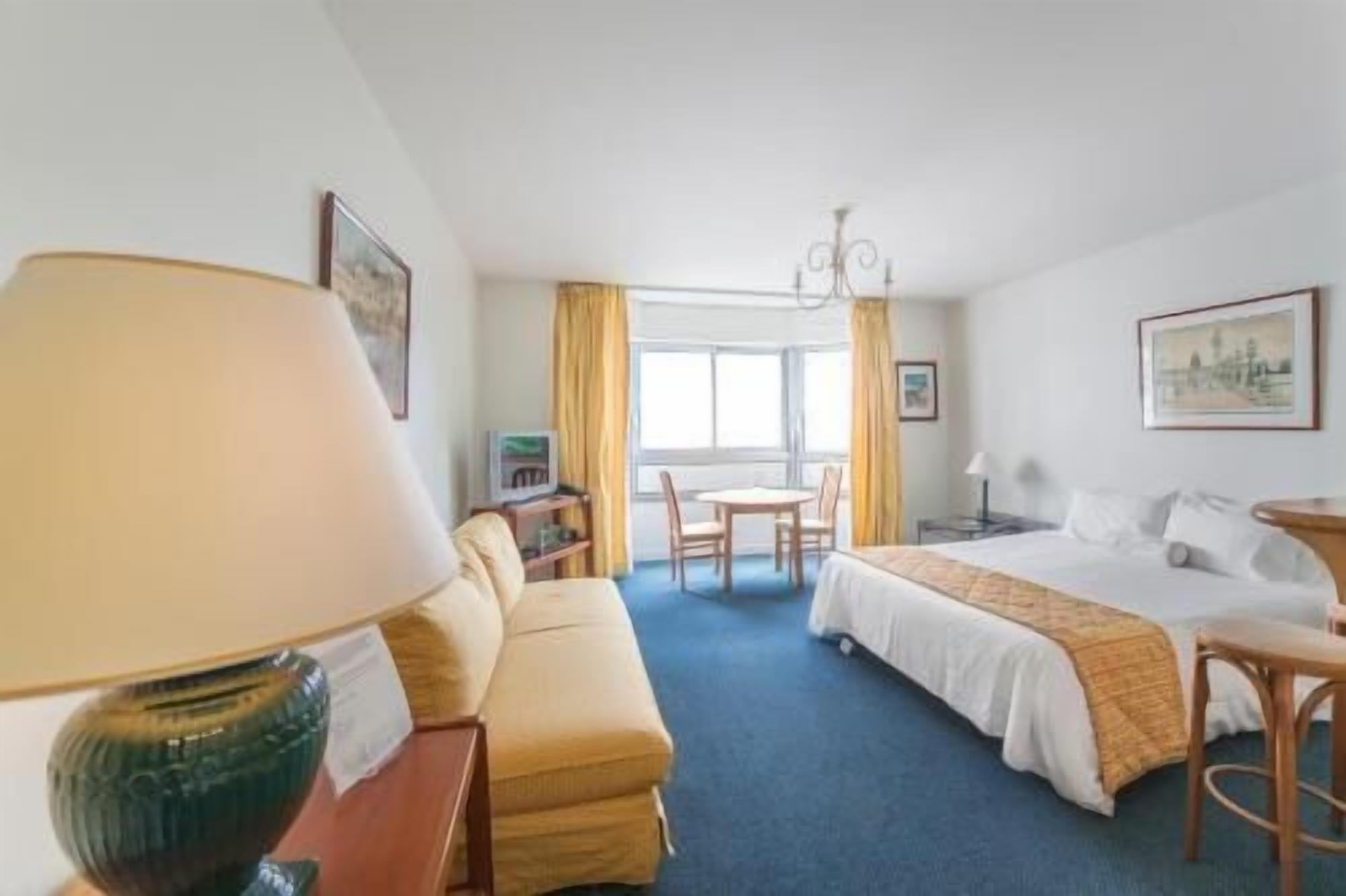 In-room safe, iron/ironing board, free cots/infant beds, free WiFi