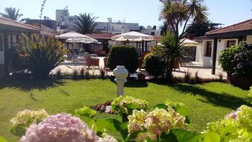 Suite | Minibar, in-room safe, soundproofing, bed sheets