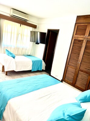 Suite | Minibar, Zimmersafe, schallisolierte Zimmer, Bettwäsche