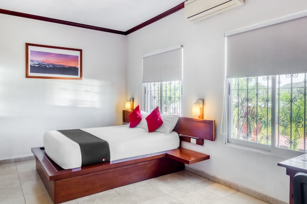 Habitación estándar | Escritorio, wifi gratis y ropa de cama