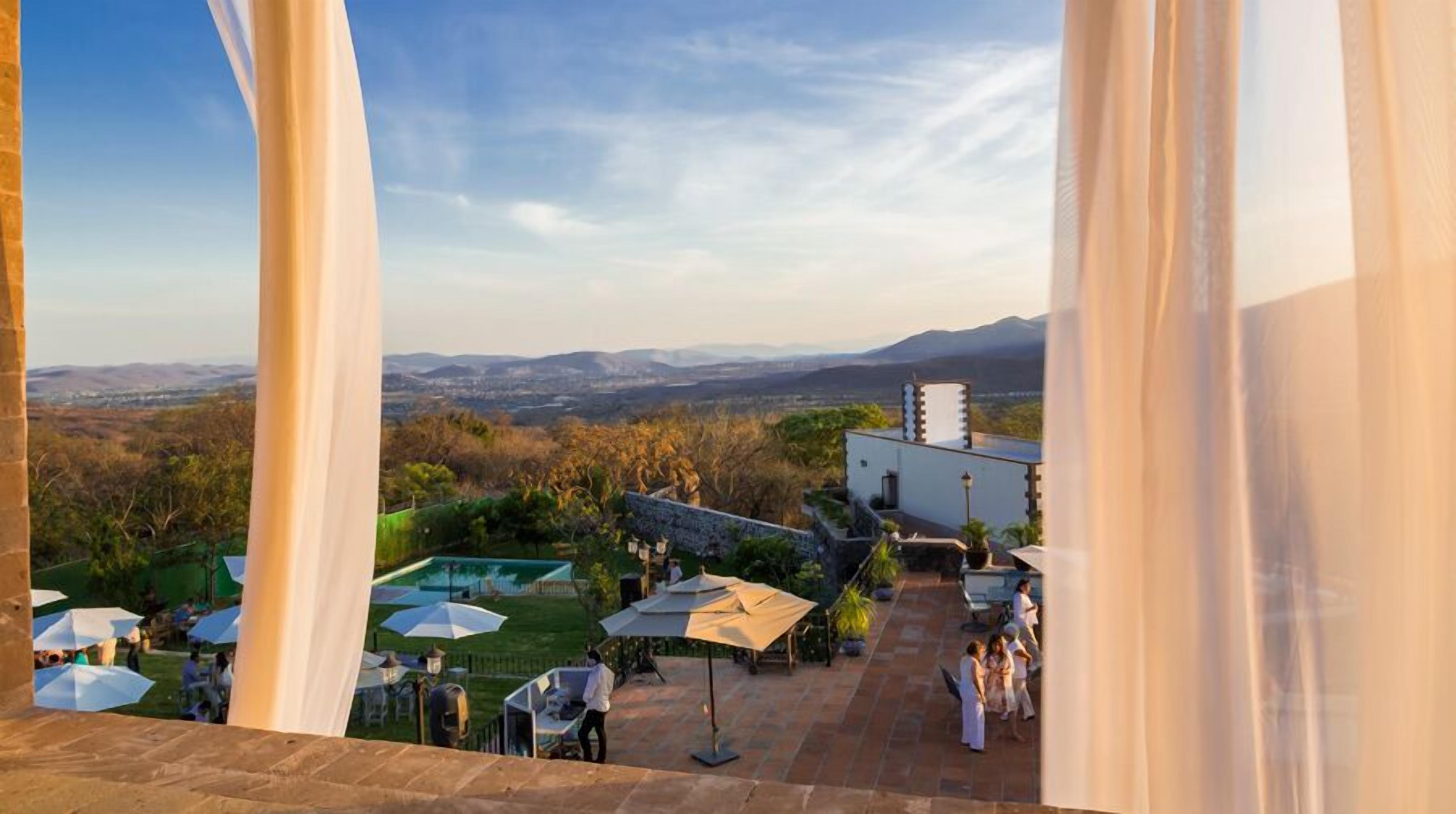 Se sirven desayunos, comidas, cenas y cocina mexicana 